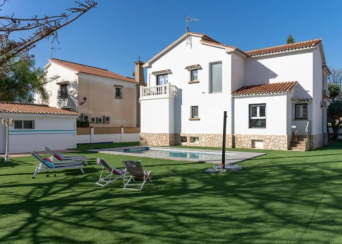 Iloftmalaga Niza Villa *