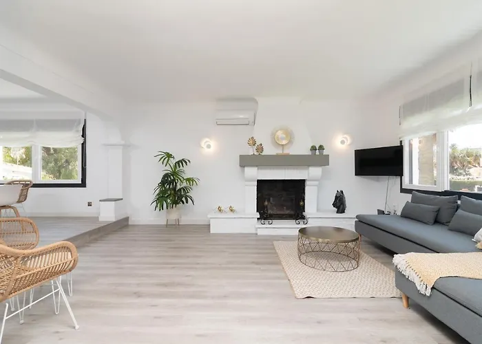 Villa Iloftmalaga Niza *