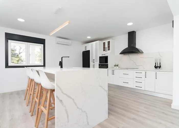 Iloftmalaga Niza Villa